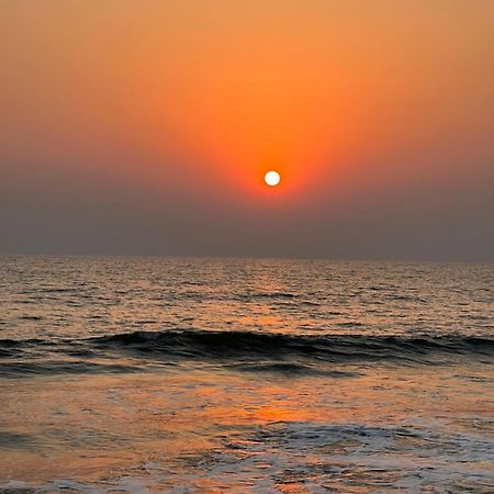 Blue Lagoon Beach Resort Gokarna  Esterno foto
