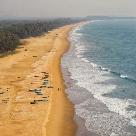 Blue Lagoon Beach Resort Gokarna  Esterno foto