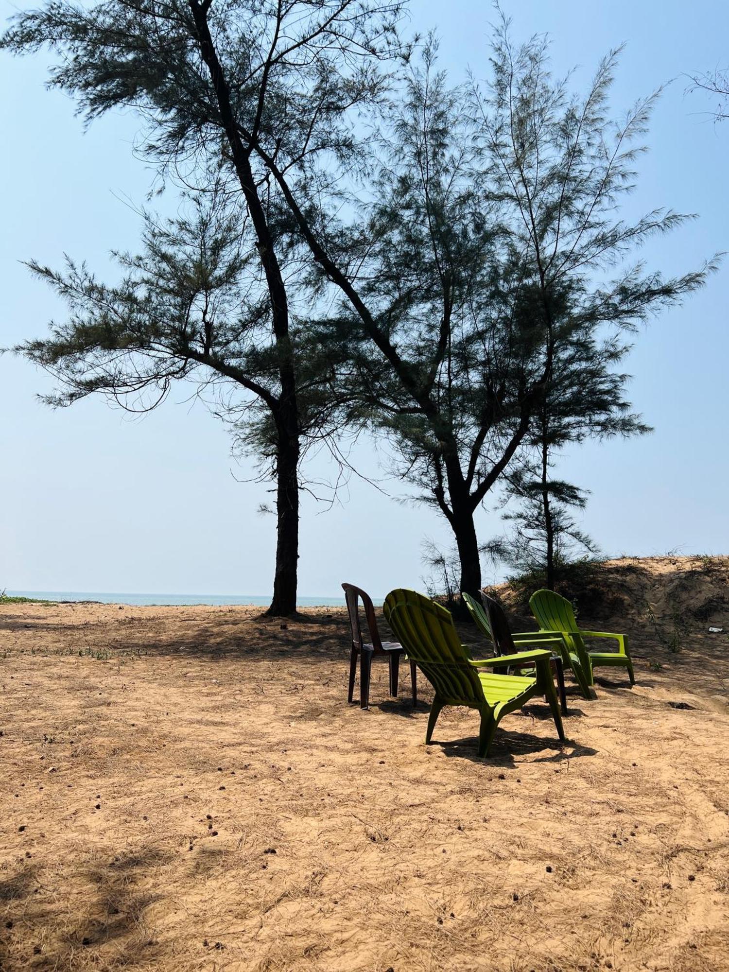 Blue Lagoon Beach Resort Gokarna  Esterno foto